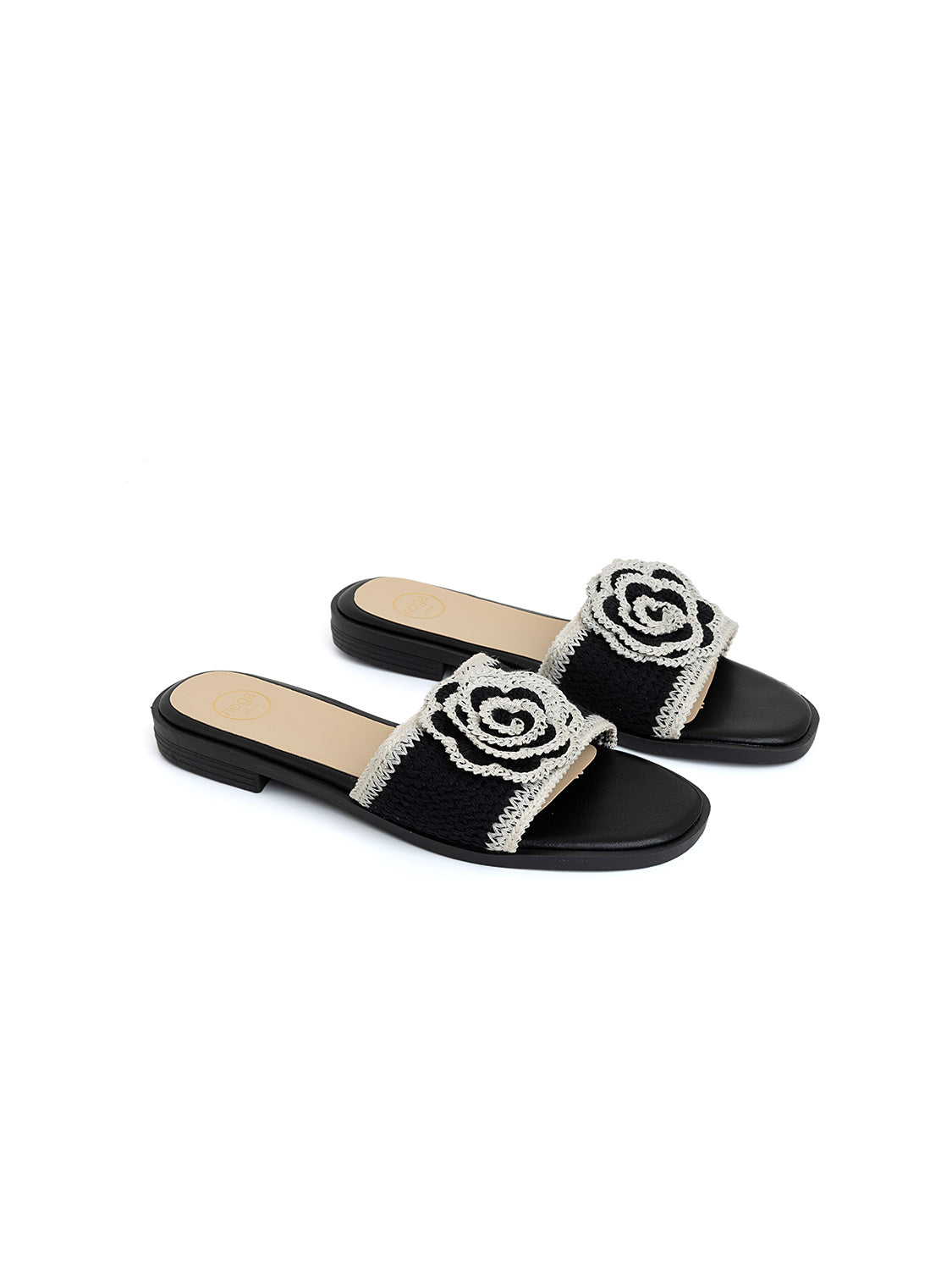 Ciabatta con fascia crochet e maxi fiore - NERO