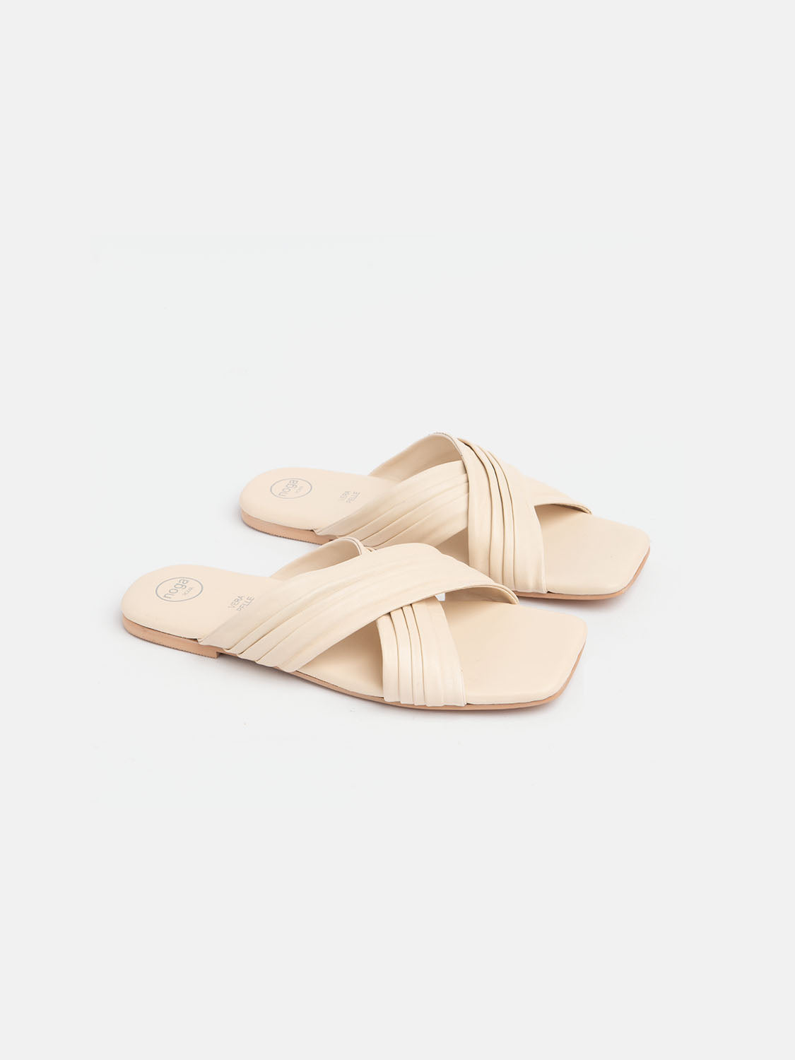 Genuine leather slipper with crisscross bands - VANILLA