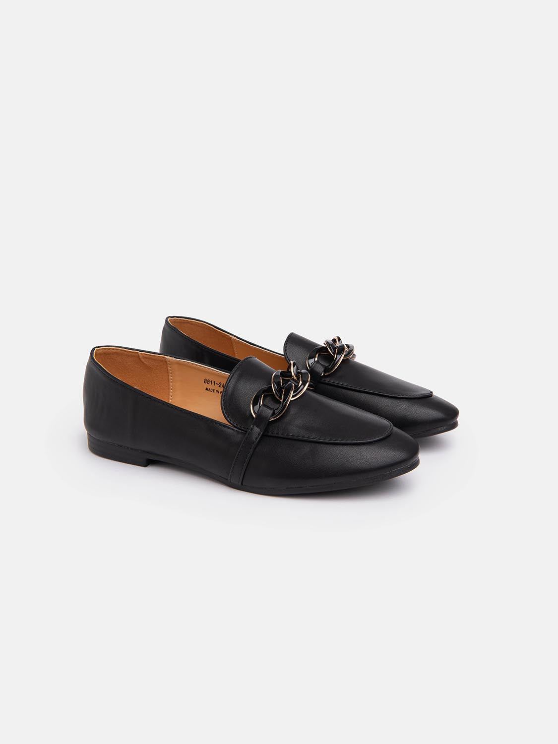 Slim-line moccasin with chain - BLACK