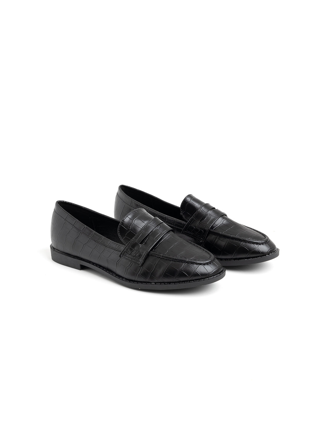 Crocodile Textured Loafer - BLACK