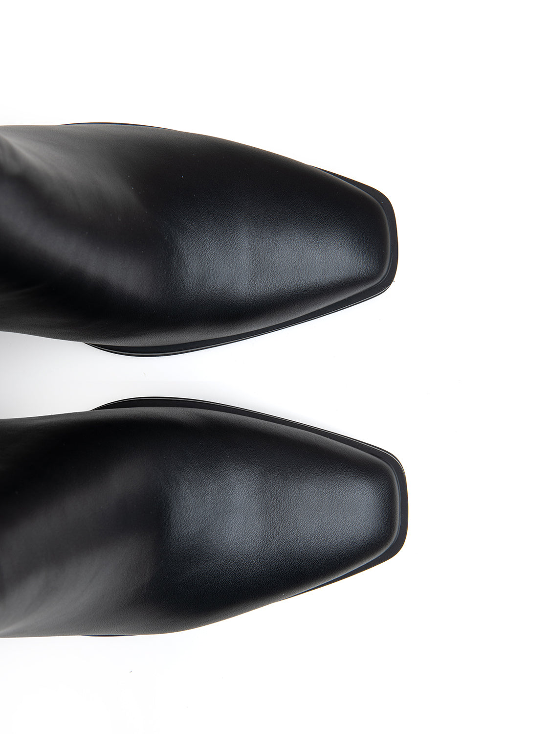 Stivale gambale alto con tacco - NERO