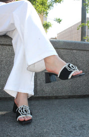 Boho crochet-strap clogs - BLACK