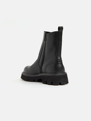 Chelsea boot with tank sole - BLACK