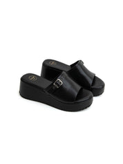 Platform rock clogs with studs - BLACK