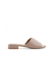 Ciabatta glossy con fascia ampia - NUDE