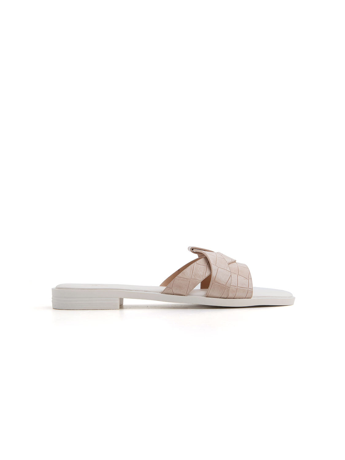 Ciabatta in vernice lavorata - BEIGE
