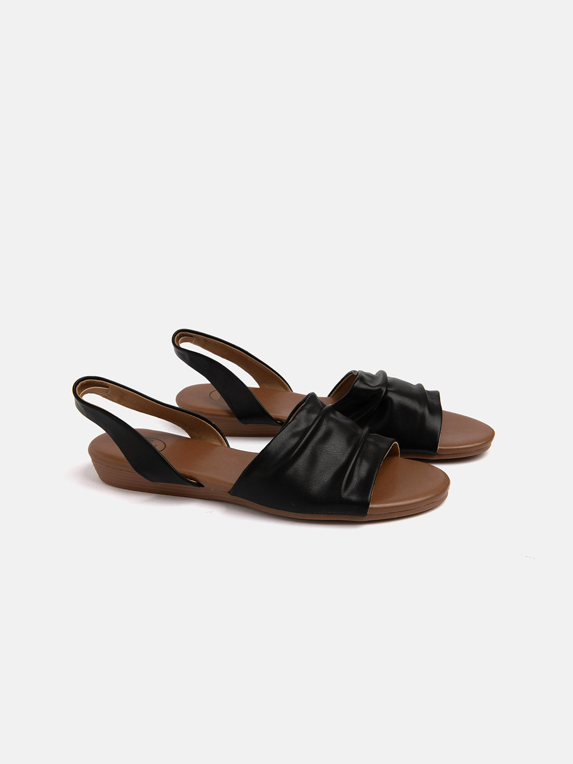 Flat sandal with wide wrinkled band - BLACK