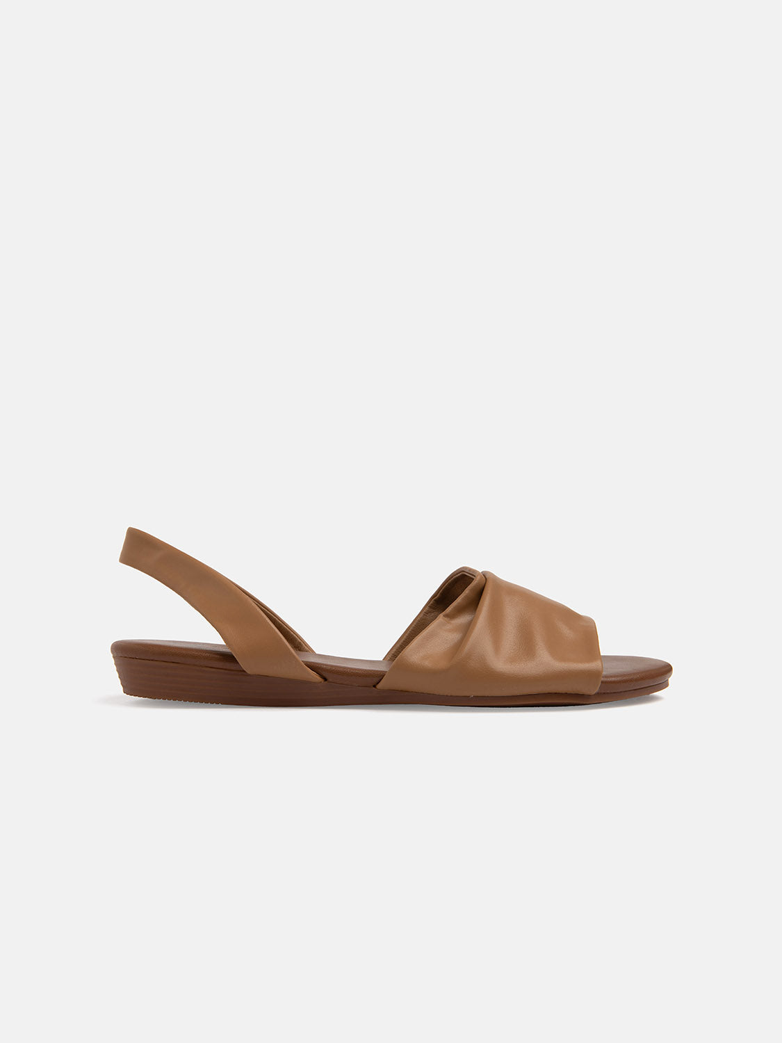 Flat sandal with wide wrinkled band - BROWN