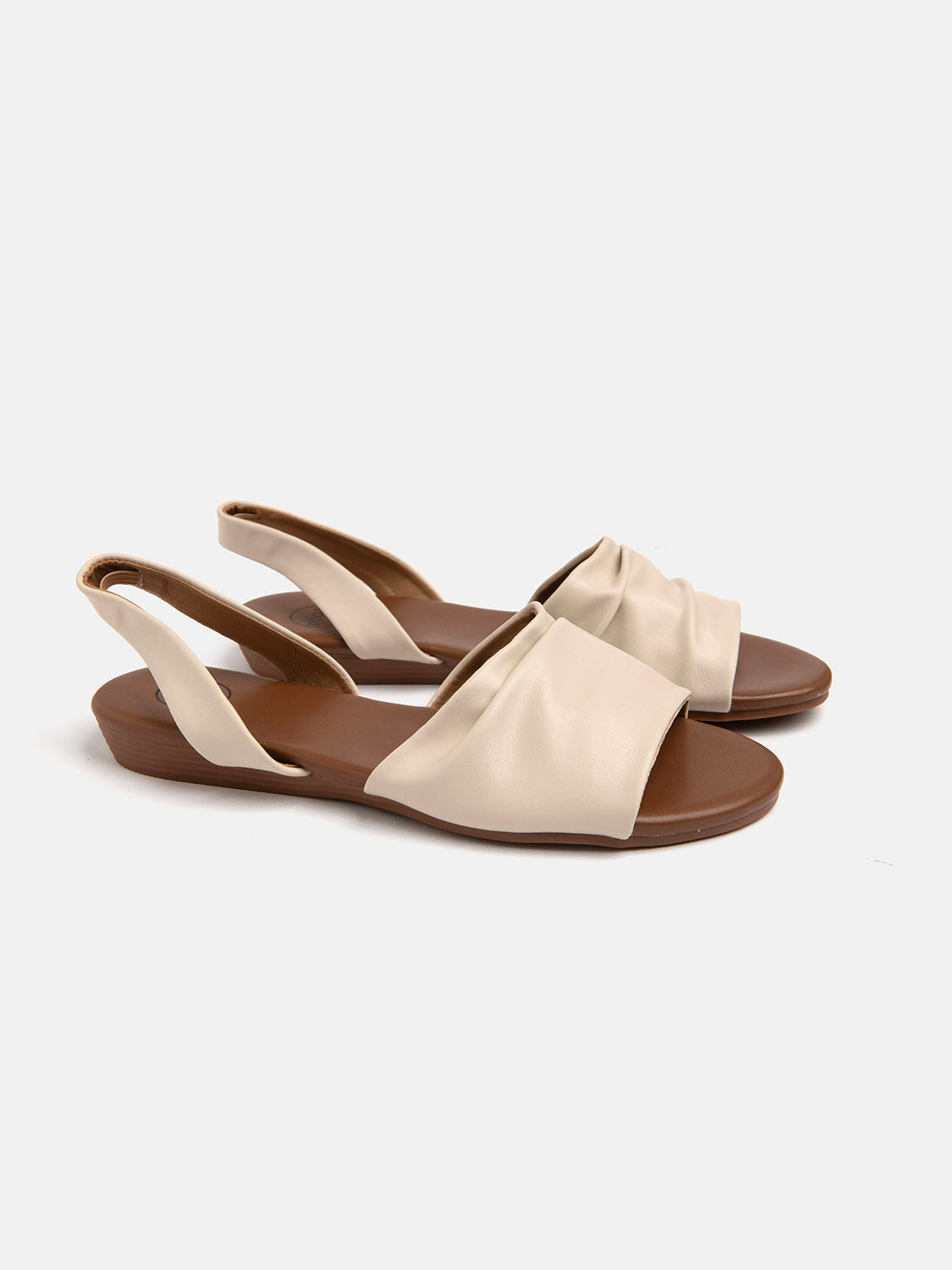 Flat sandal with wide wrinkled band - WHITE