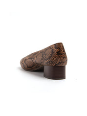 Ballerina con scollo a cuore e tacco 5 cm - MARRONE