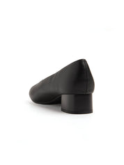 Ballerina con scollo a cuore e tacco 5 cm - NERO