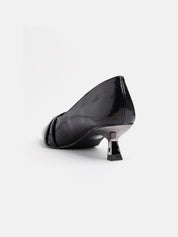 Patent leather kitten heel pumps with mini buckles - BLACK