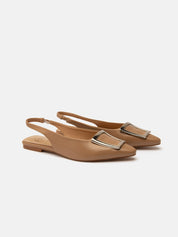 Low slingback with buckle detail - CAMEL