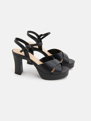 Sandal with platform and crossed straps - BLACK